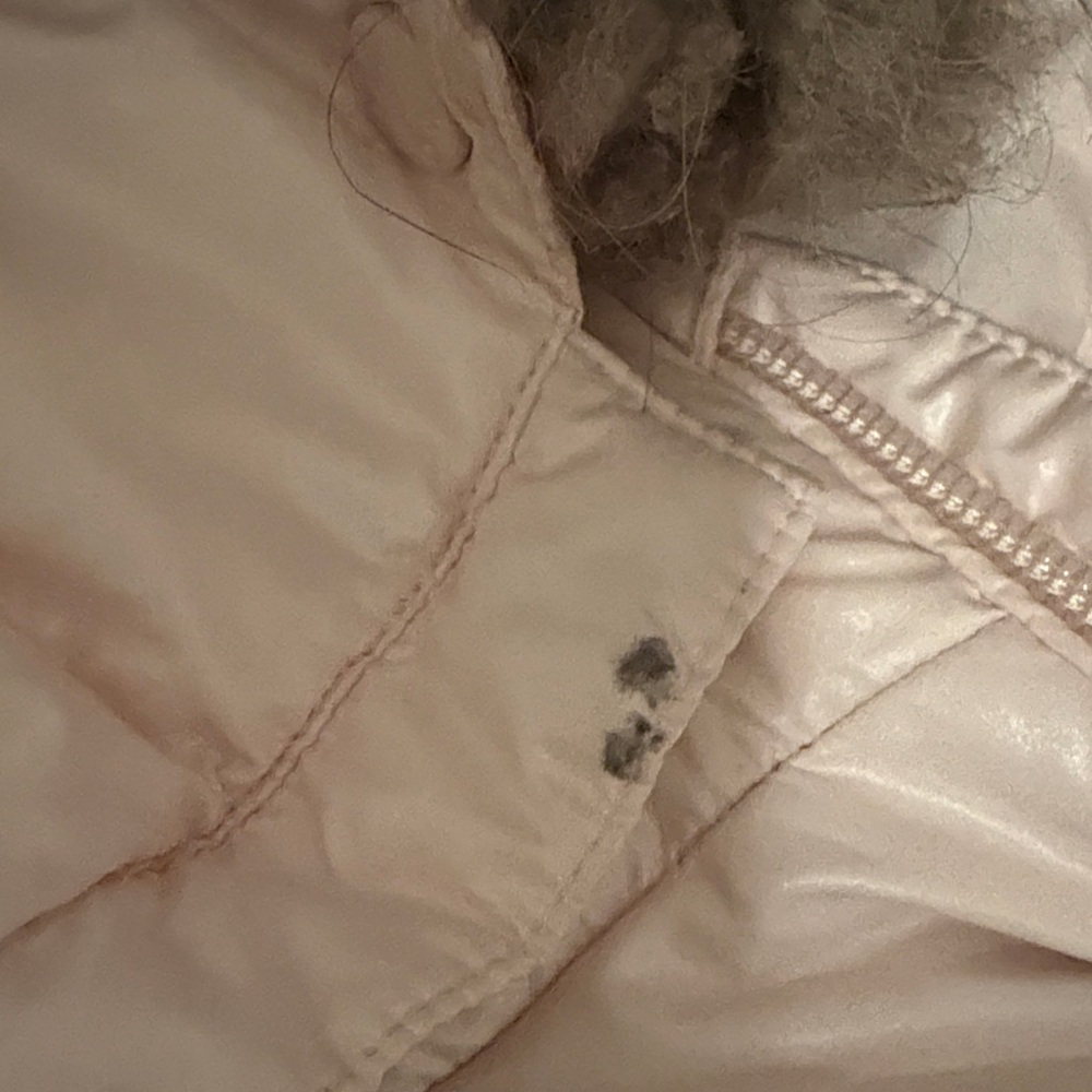 Moncler Light Pink Quilted Jacket - Picture 9 of 11